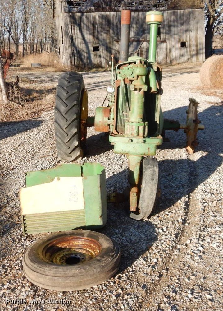 image for item JK9117 1960 John Deere 630  tractor