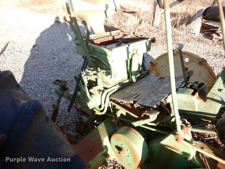 image for item JK9117 1960 John Deere 630  tractor