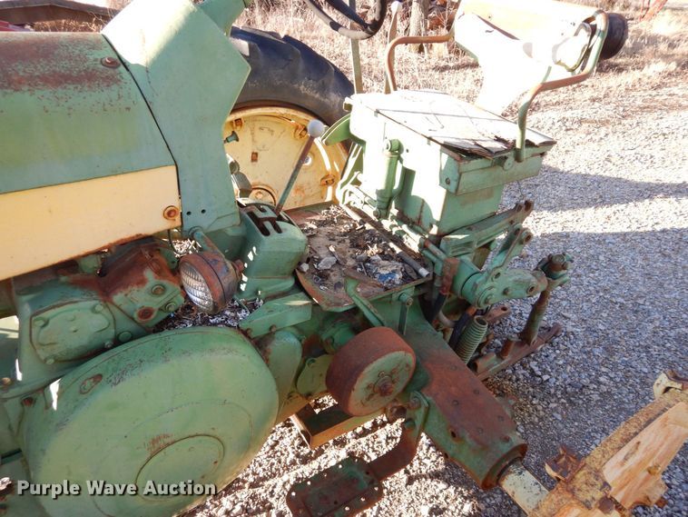 image for item JK9117 1960 John Deere 630  tractor