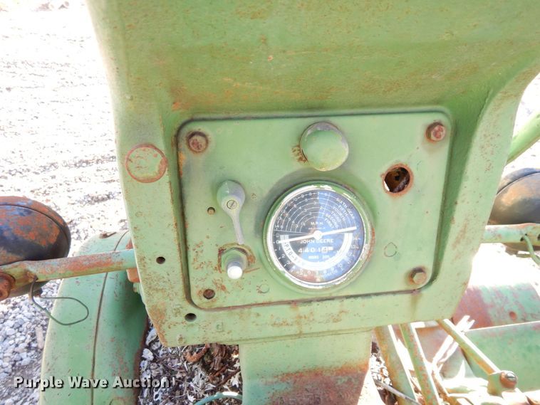 image for item JK9117 1960 John Deere 630  tractor