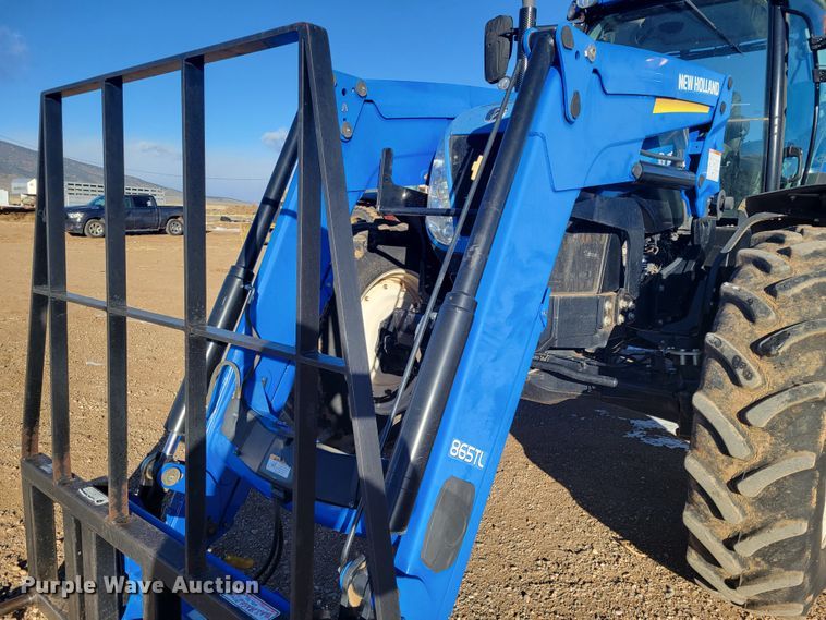 image for item LG9355 2014 New Holland T7.260  MFWD tractor