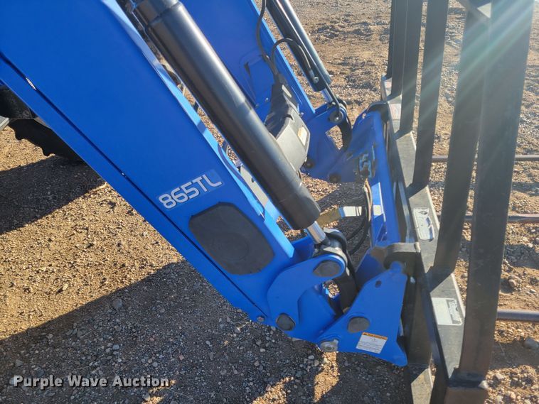 image for item LG9355 2014 New Holland T7.260  MFWD tractor