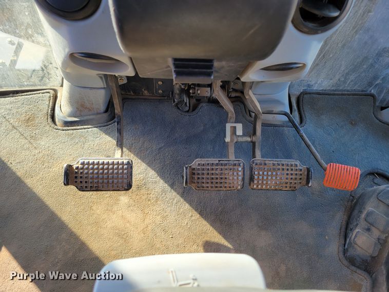 image for item LG9355 2014 New Holland T7.260  MFWD tractor