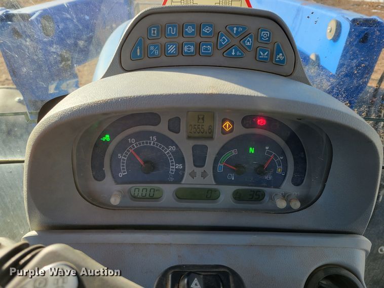 image for item LG9355 2014 New Holland T7.260  MFWD tractor