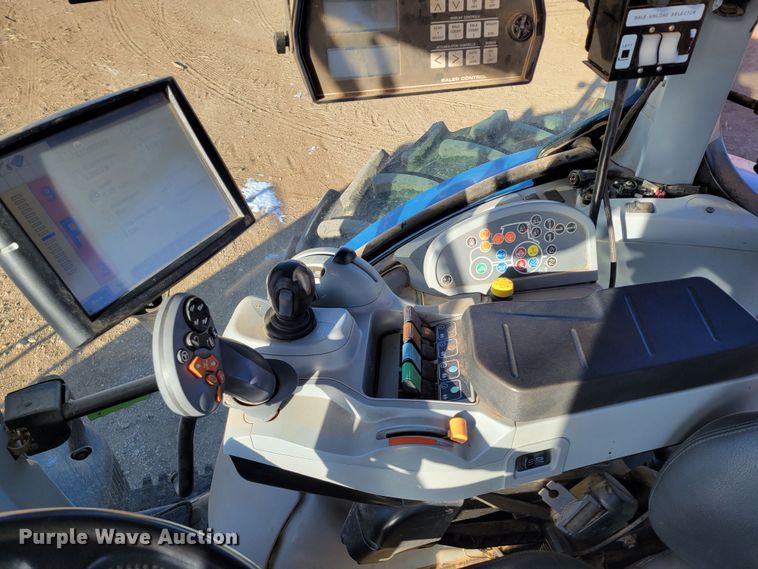 image for item LG9355 2014 New Holland T7.260  MFWD tractor