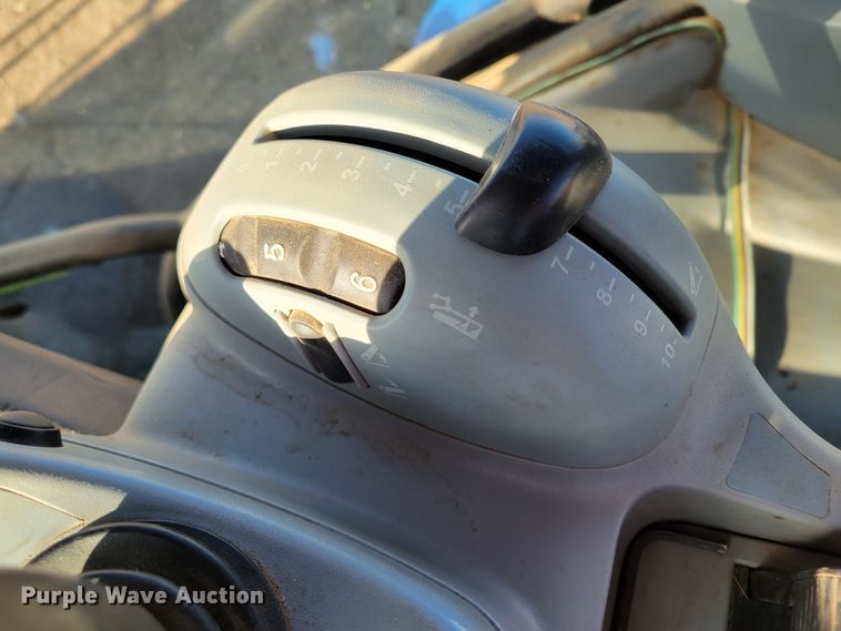 image for item LG9355 2014 New Holland T7.260  MFWD tractor