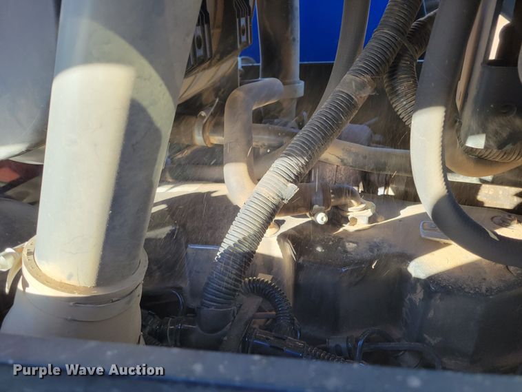 image for item LG9355 2014 New Holland T7.260  MFWD tractor