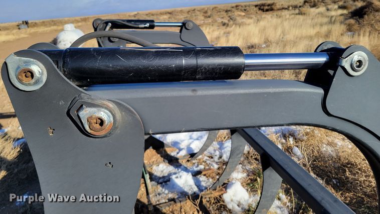 image for item LG9355 2014 New Holland T7.260  MFWD tractor