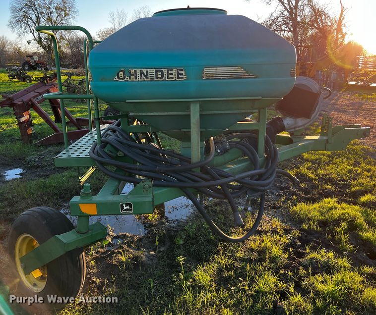 image for item MF9799 John Deere  air commodity cart