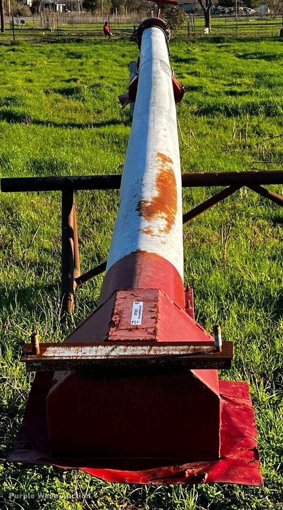 image for item MF9800 Hutchinson  auger