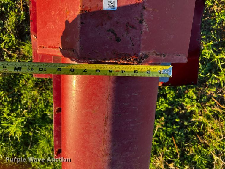 image for item MF9800 Hutchinson  auger