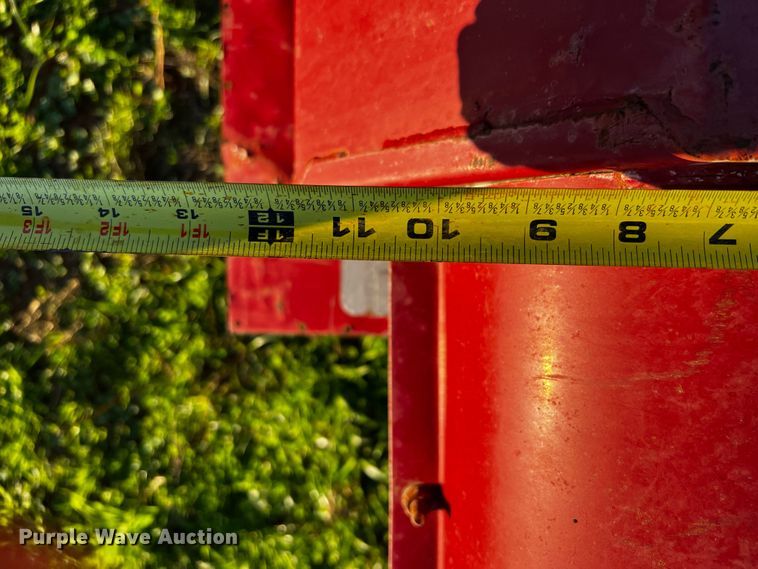 image for item MF9800 Hutchinson  auger