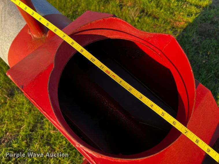 image for item MF9800 Hutchinson  auger