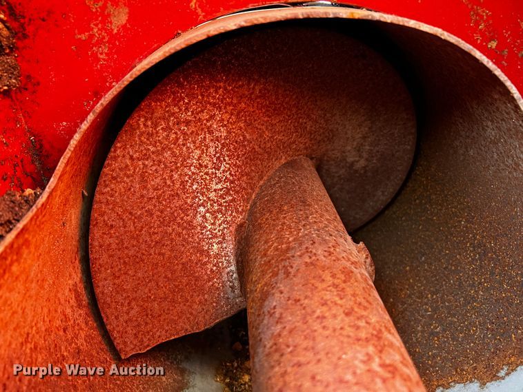 image for item MF9800 Hutchinson  auger