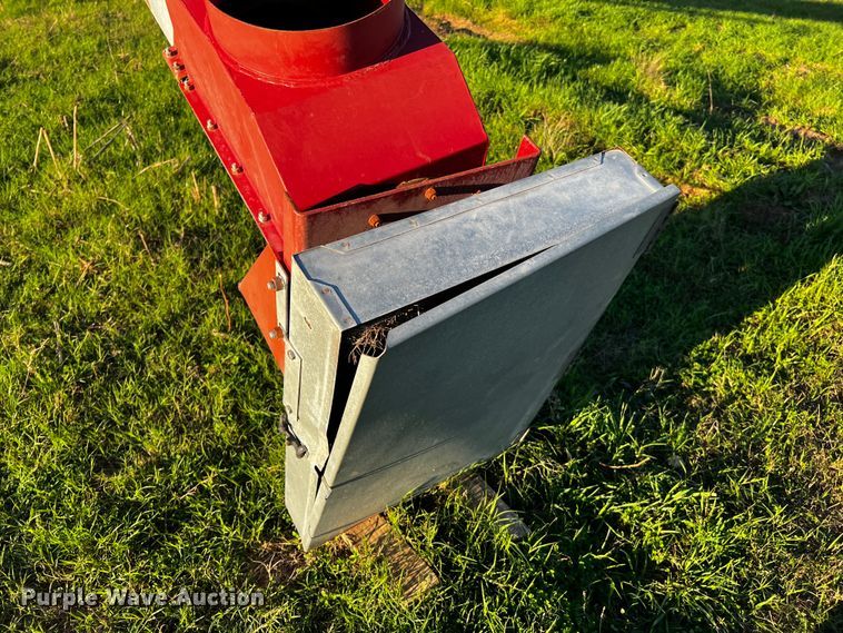 image for item MF9800 Hutchinson  auger