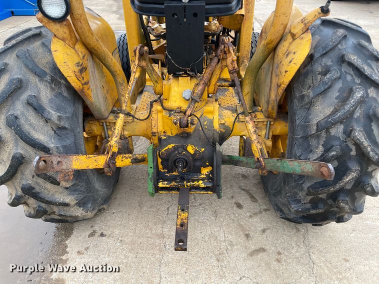 image for item MI9651 John Deere 401C  tractor