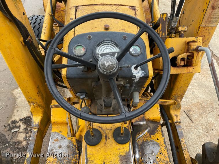 image for item MI9651 John Deere 401C  tractor