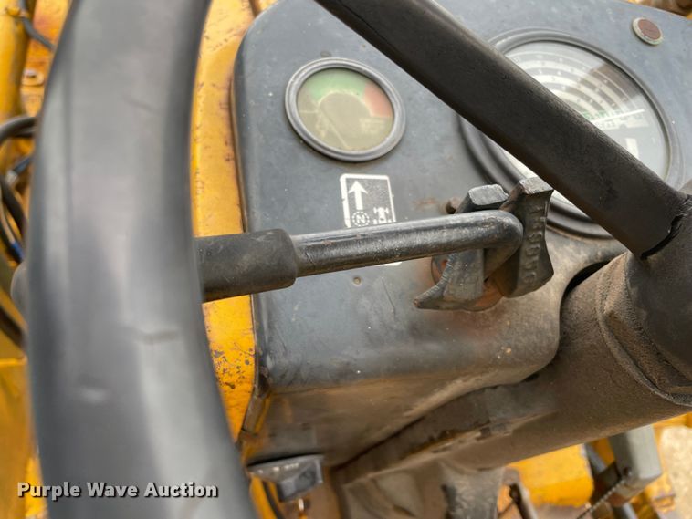 image for item MI9651 John Deere 401C  tractor