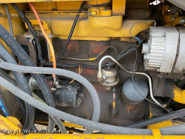 image for item MI9651 John Deere 401C  tractor