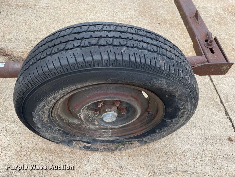 image for item MI9652 Livestock squeeze chute