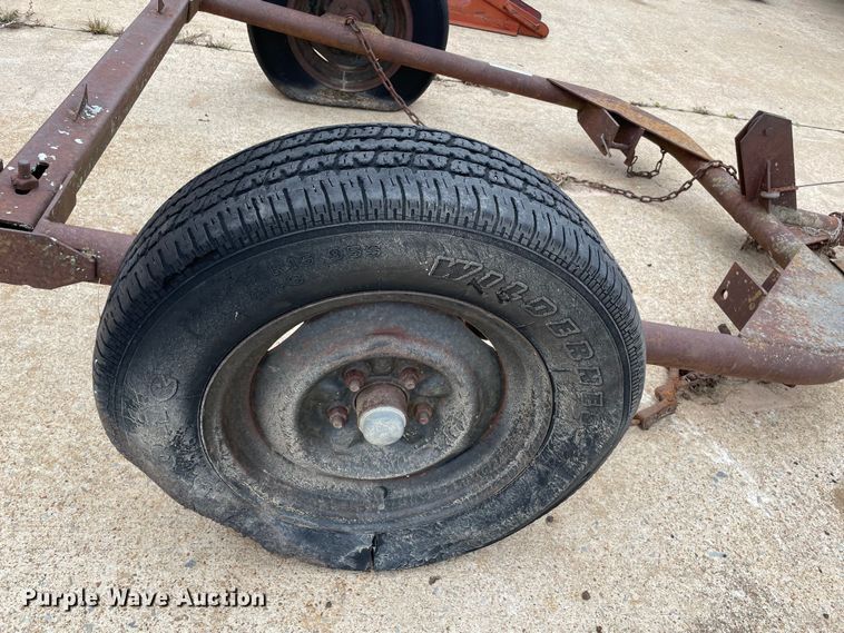 image for item MI9652 Livestock squeeze chute