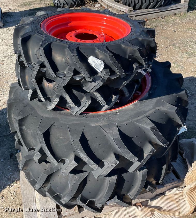 image for item MI9668 (4) tires and wheels