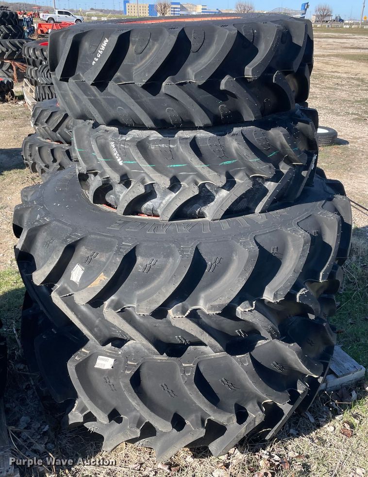(4) tires and wheels in Norman, OK Item MI9675 sold Purple Wave