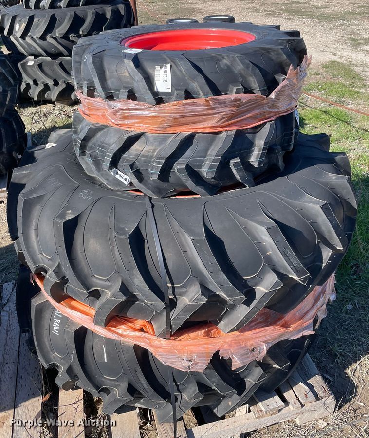 image for item MI9681 (4) tires and wheels