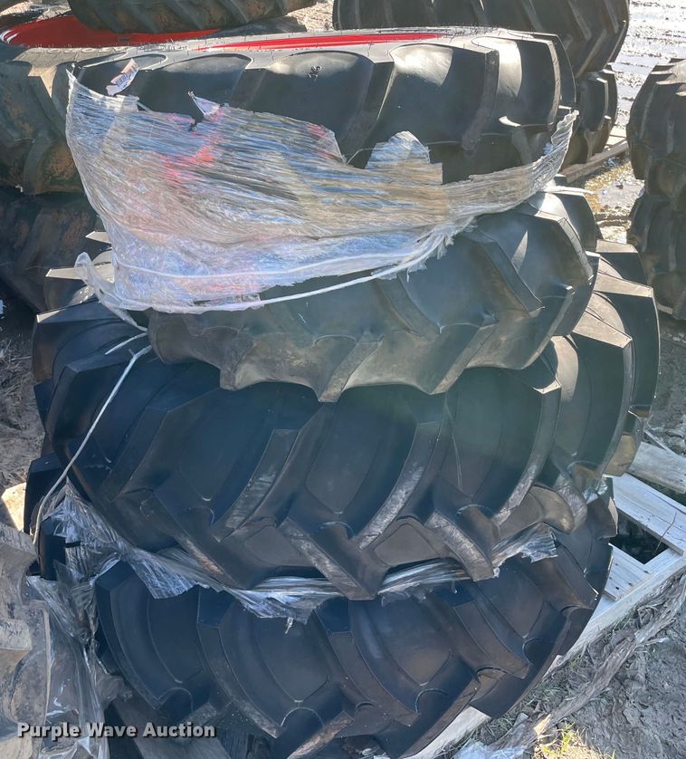 image for item MI9690 (4) tires and wheels