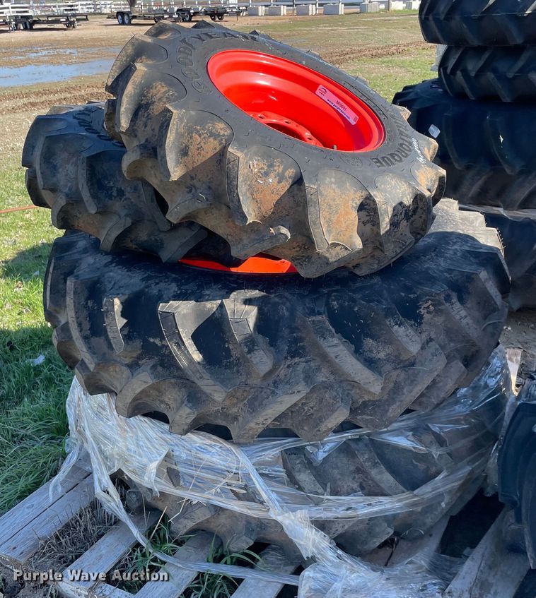 image for item MI9691 (4) tires and wheels