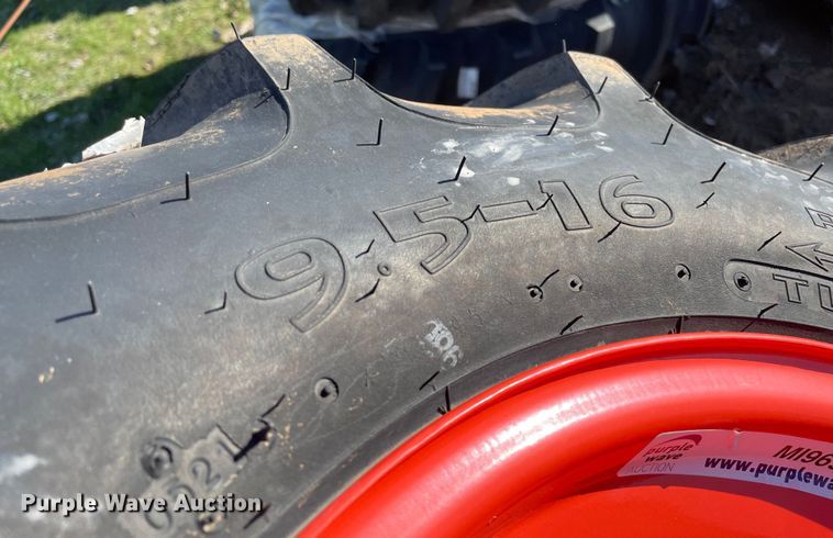 image for item MI9691 (4) tires and wheels