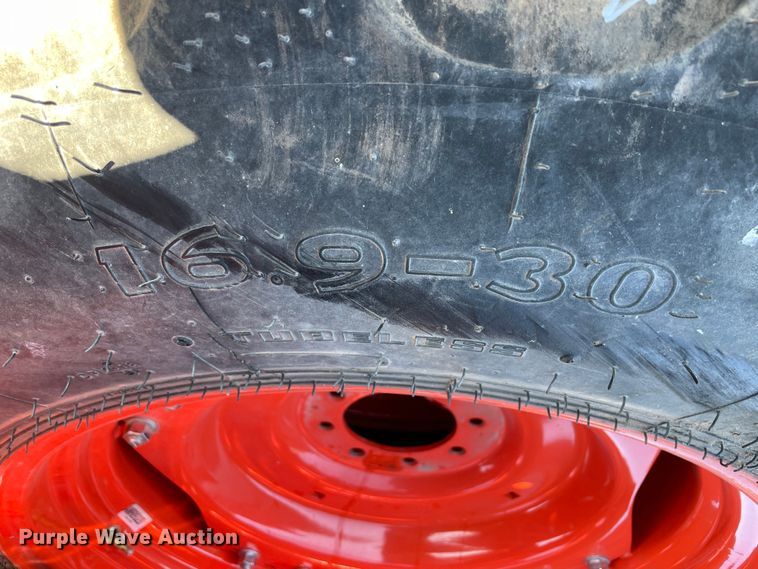 image for item MI9693 (4) tires and wheels