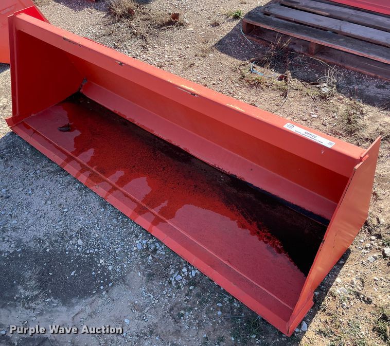 image for item MI9702 Kubota L2283  loader bucket