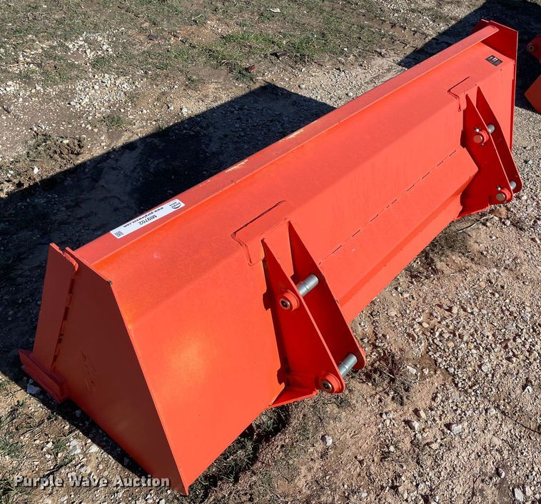 image for item MI9702 Kubota L2283  loader bucket