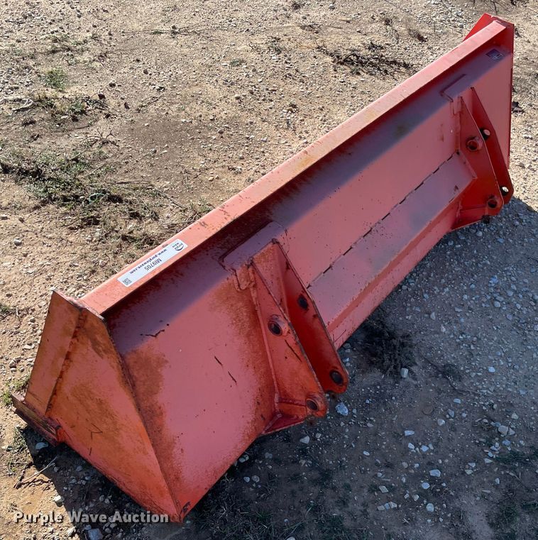 image for item MI9705 Kubota L2263  loader bucket