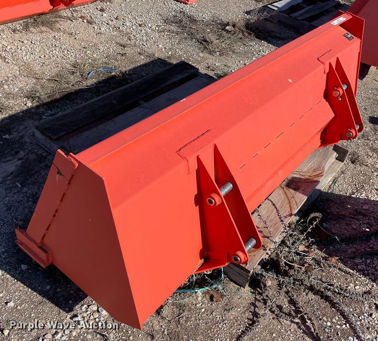 image for item MI9709 Kubota L2283  loader bucket
