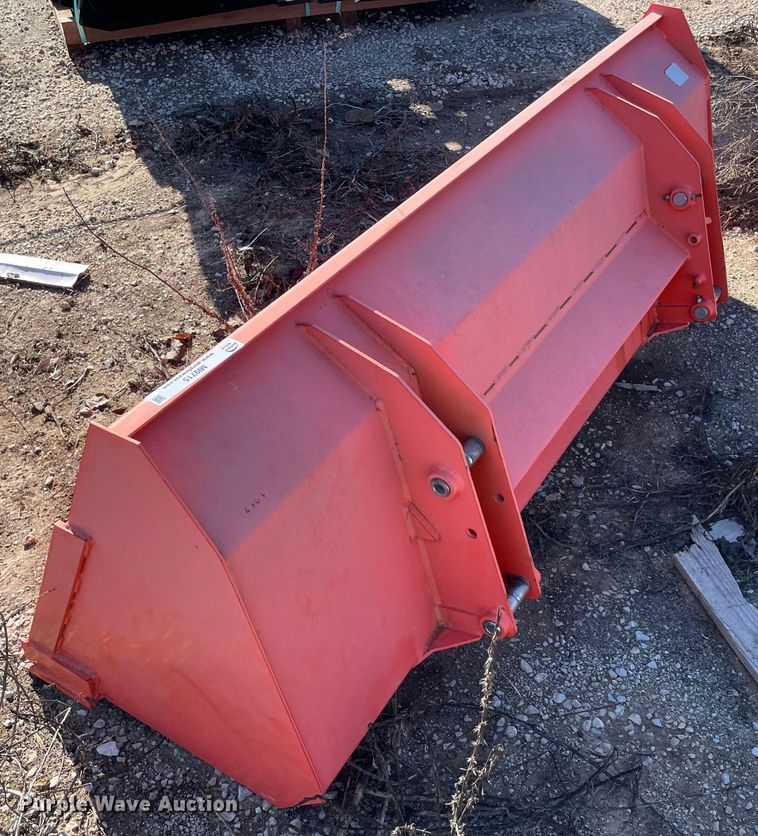 image for item MI9715 Kubota  loader bucket