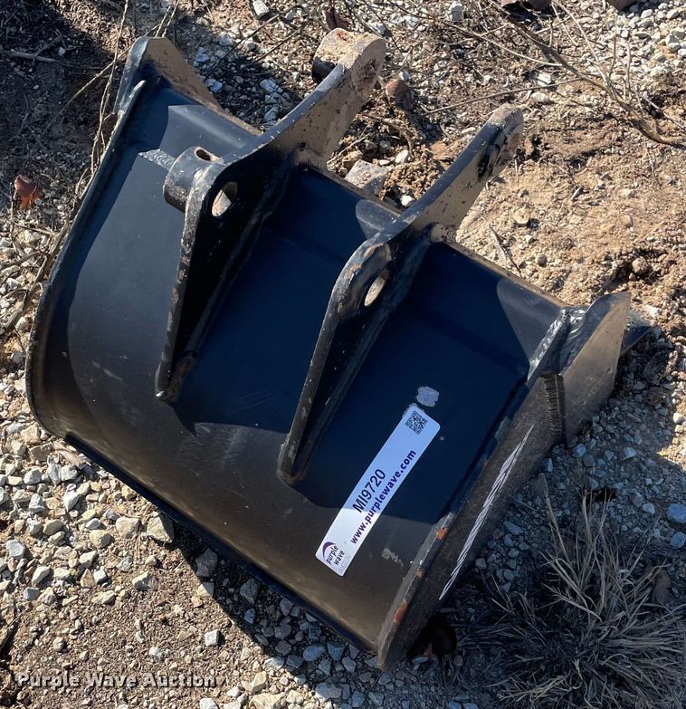 image for item MI9720 Woods Gannon  excavator bucket