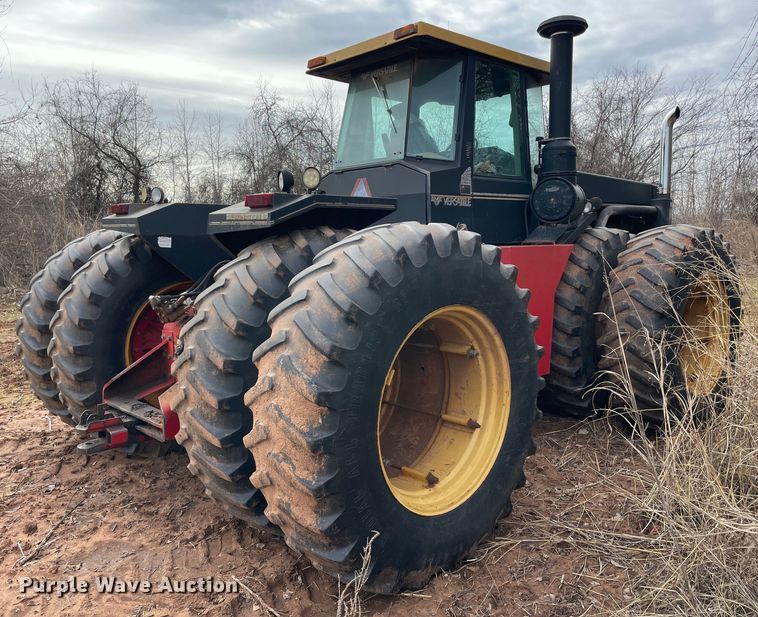 image for item MI9728 1985 Versatile 876  4WD tractor