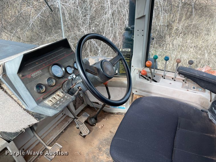 image for item MI9728 1985 Versatile 876  4WD tractor