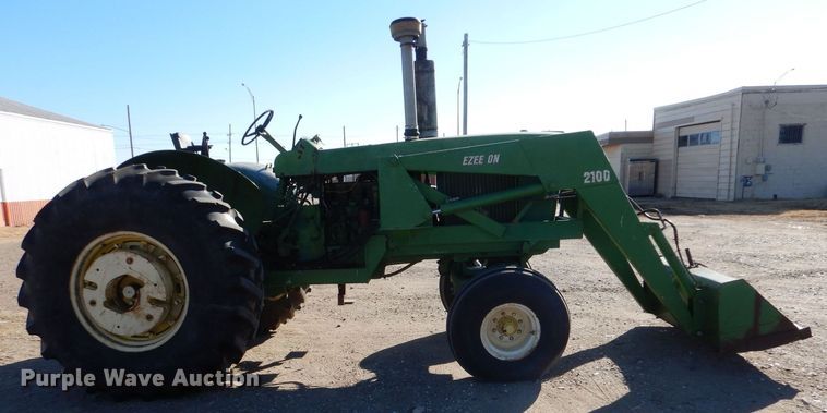 image for item MP9018 1969 John Deere 4520  tractor