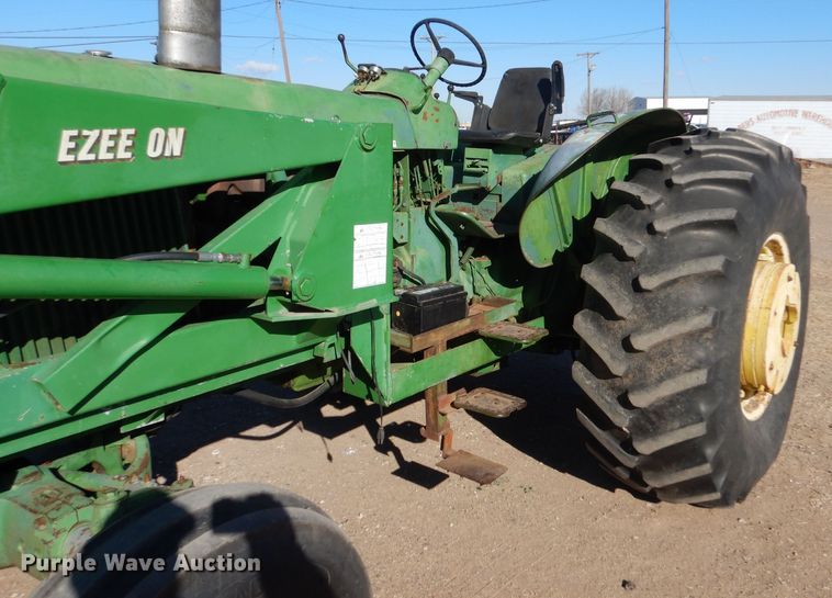 image for item MP9018 1969 John Deere 4520  tractor