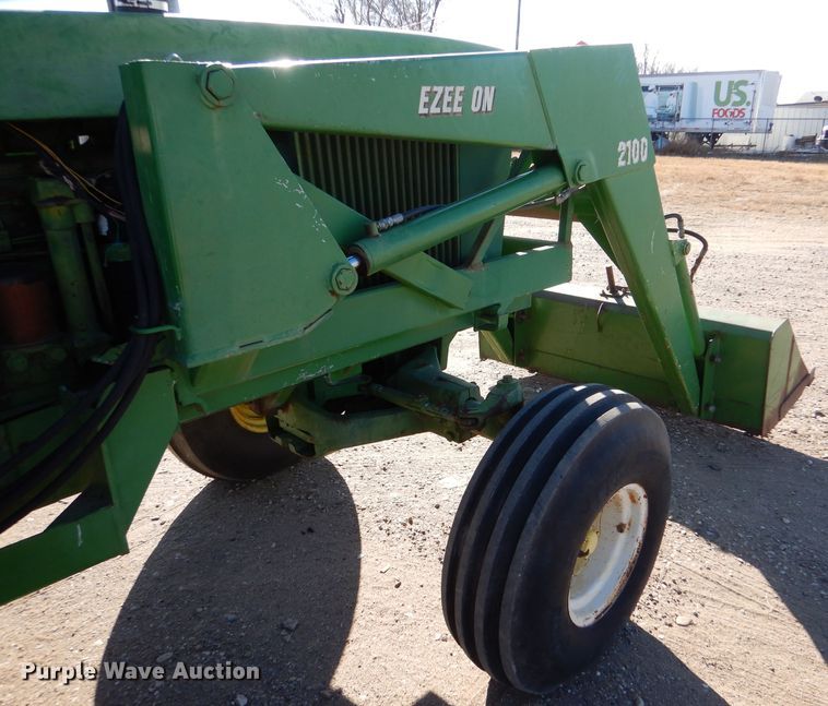 image for item MP9018 1969 John Deere 4520  tractor