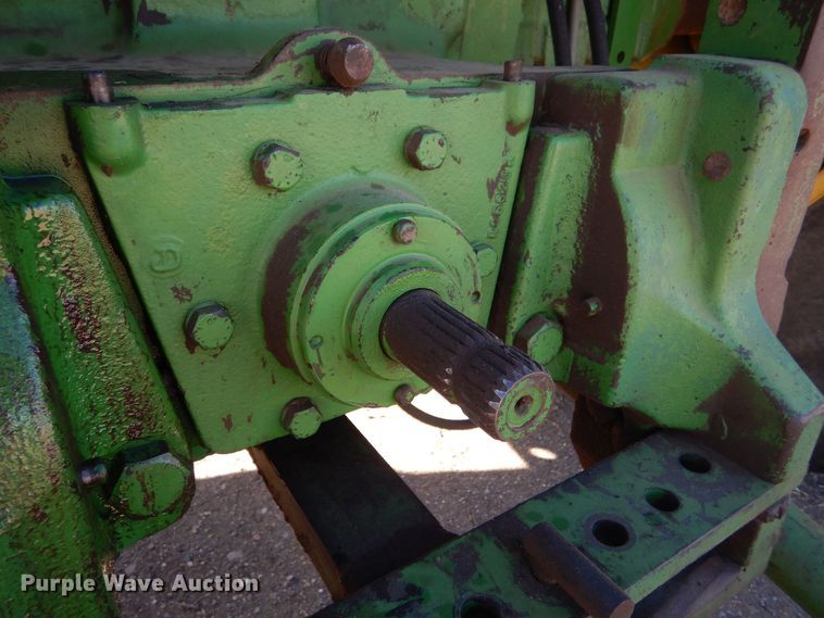 image for item MP9018 1969 John Deere 4520  tractor