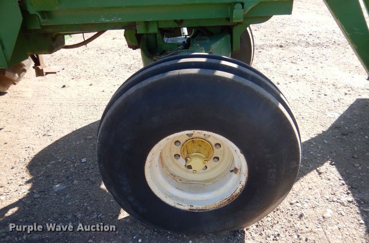 image for item MP9018 1969 John Deere 4520  tractor