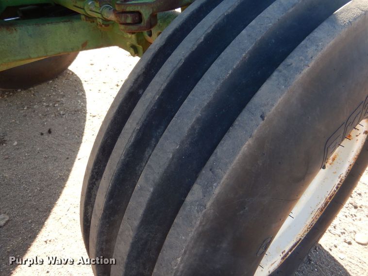 image for item MP9018 1969 John Deere 4520  tractor