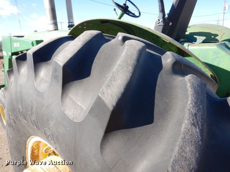 image for item MP9018 1969 John Deere 4520  tractor