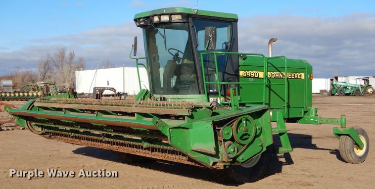 image for item MP9053 John Deere 4890 SP  windrower