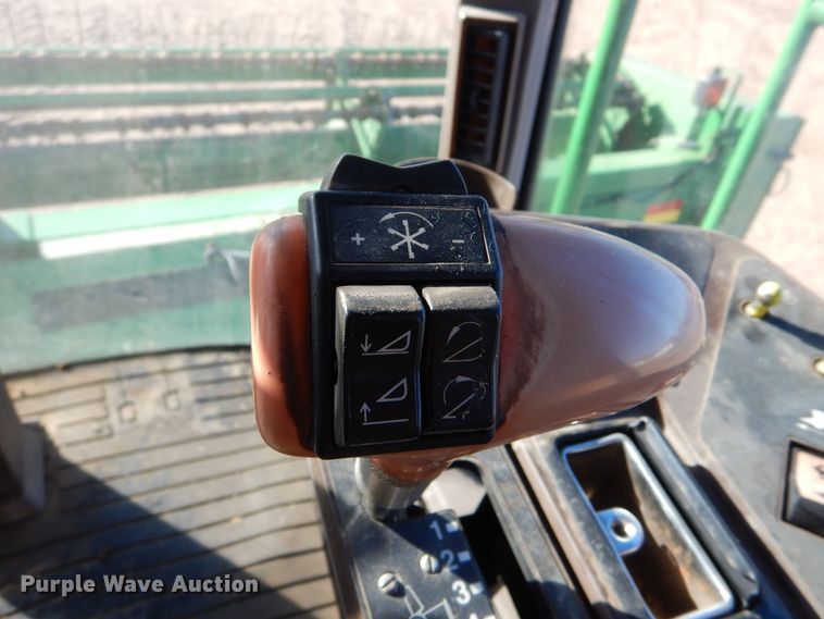 image for item MP9053 John Deere 4890 SP  windrower