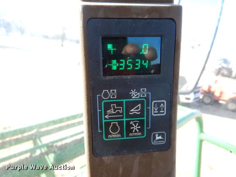 image for item MP9053 John Deere 4890 SP  windrower